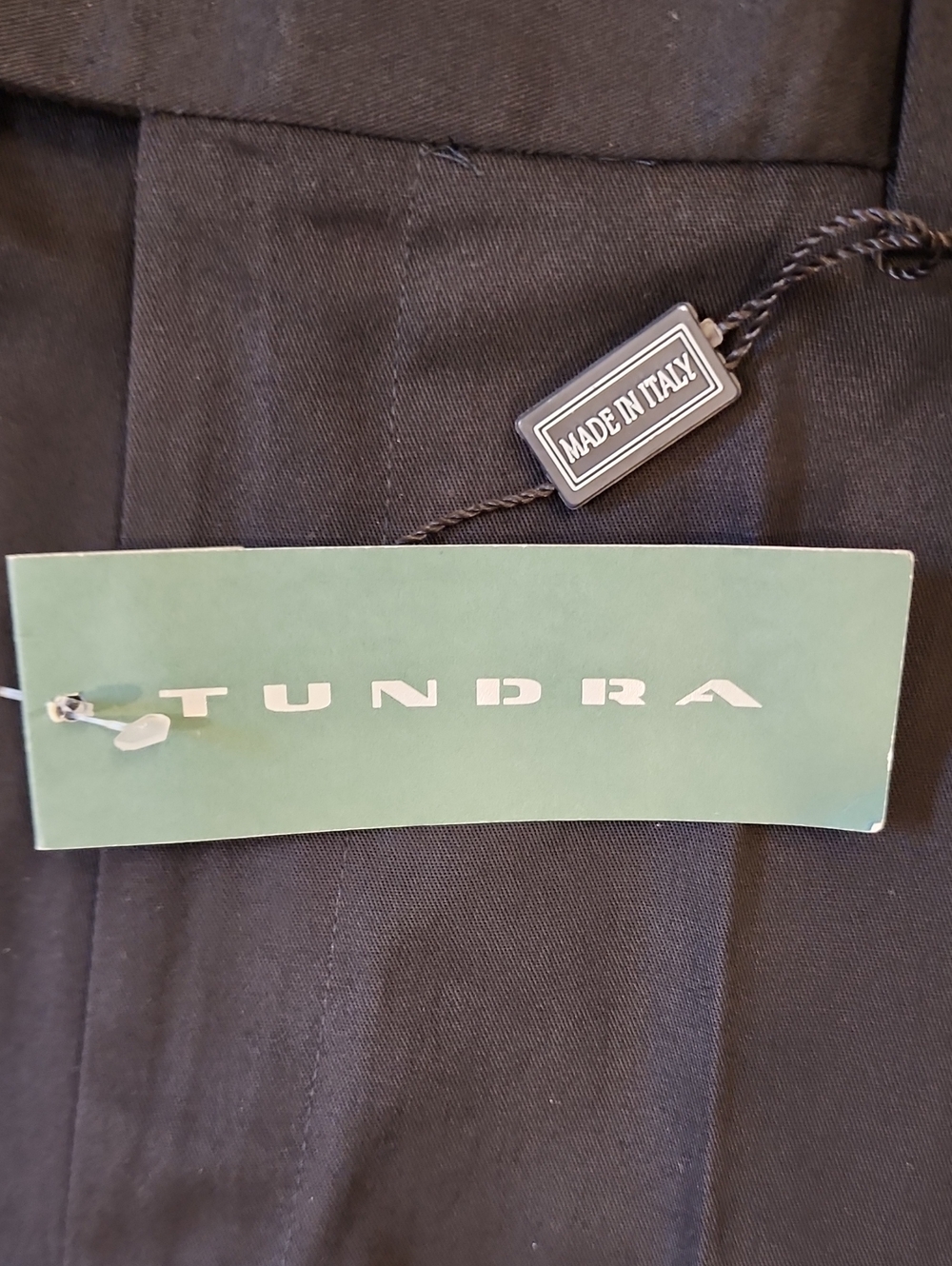Tundra Plain Front Black Pants Classic Italy Made Business Casual Men's size 34 - Picture 3 of 9
